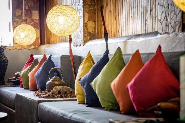 Pourquoi recycler des coussins vintages est plus intéressant que d'en acheter des neufs ?